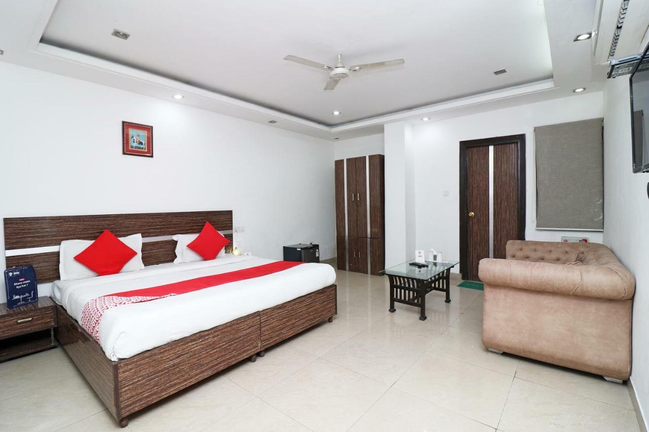 Oyo 10257 Hotel Lotus Park Gurgaon Extérieur photo
